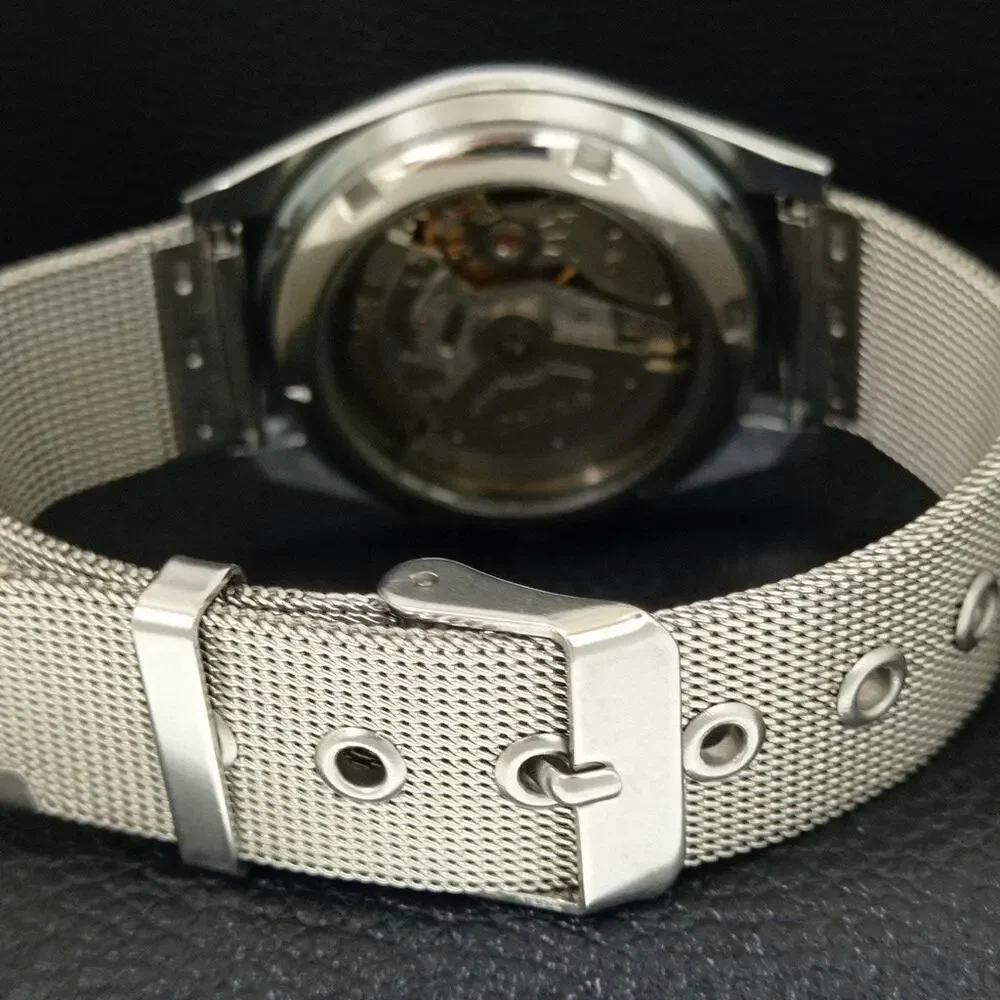 Vintage 1988 Seiko Automatic Mens Silver Watch W/daydate & Arabic accents